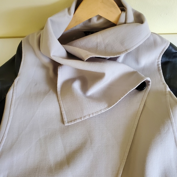 NWT$750 Mackage Shea Vane Draped Wrap Leather-Sleeve Wool Coat Jacket - Picture 7 of 16